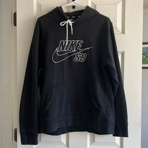 Men’s Nike SB sweatshirt